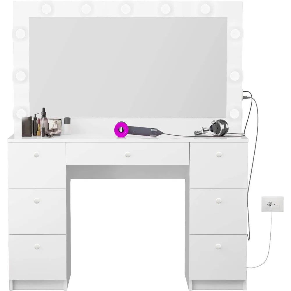 Dressing Table with Vanity Mirror